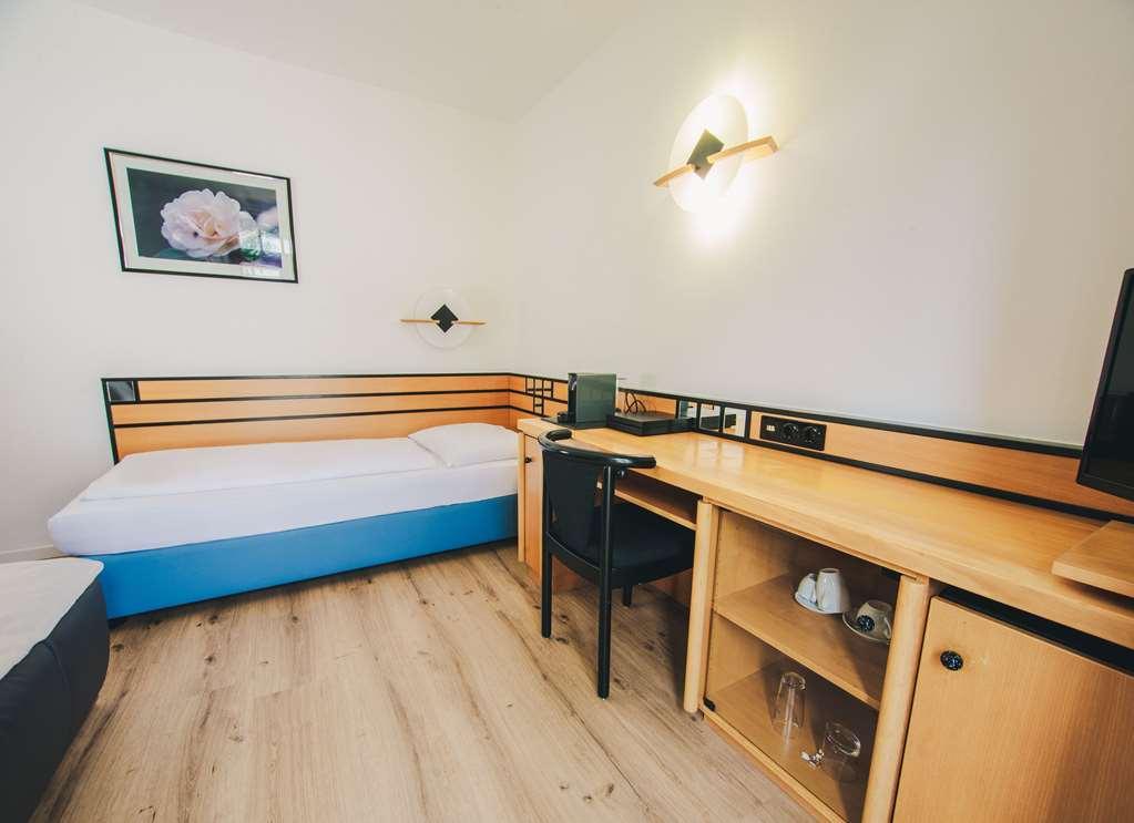 Waldperlach By Blattl Hotel
